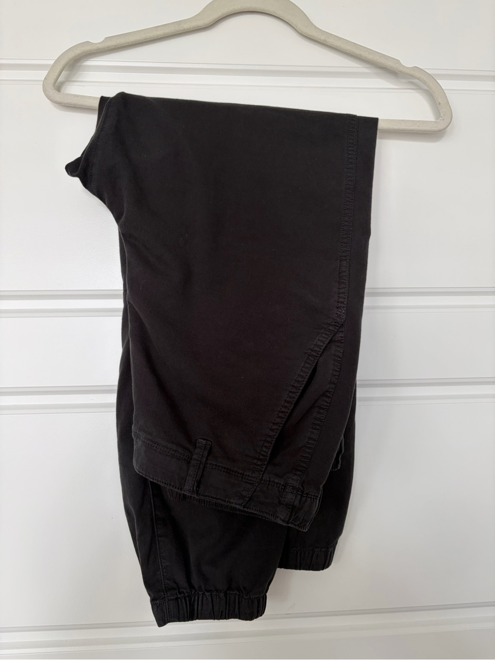 GAP Women’s Black Jogger Pants - Elastic Cuff